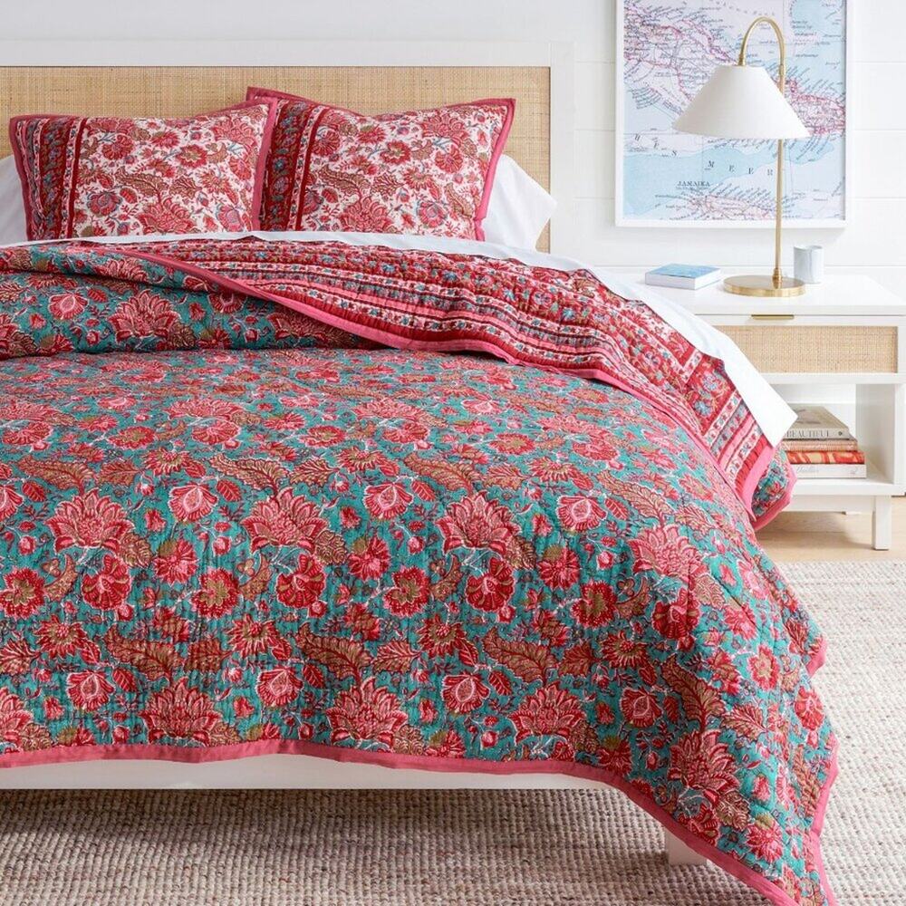 Pottery Barn Jane Floral Handcrafted Reversible Quilt Full Queen Bedding NWT - Picture 2 of 9